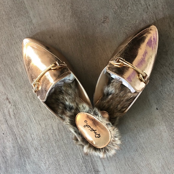 Qupid Rose Gold Mule - Picture 1 of 8